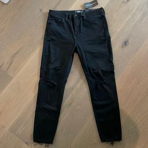 Just Black Skinnies